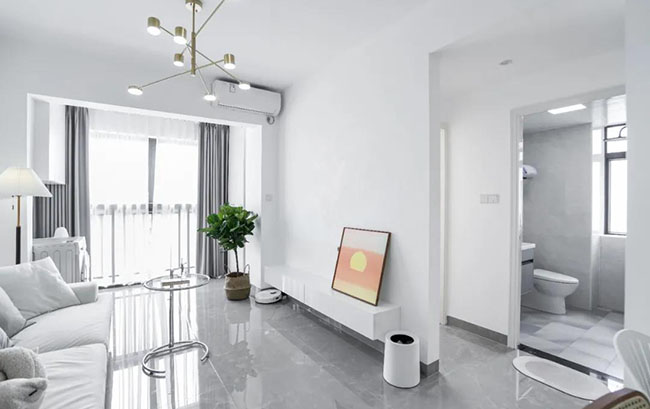 50㎡二居室，用純白主色調(diào)打造高級極簡風(fēng)的浪漫